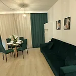 Green Sea Gdansk - Free Private Parking